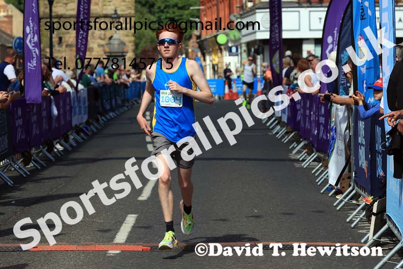 The 2024 Morpeth 10k Road Race.  Photo: David T. Hewitson/Sports for All Pics